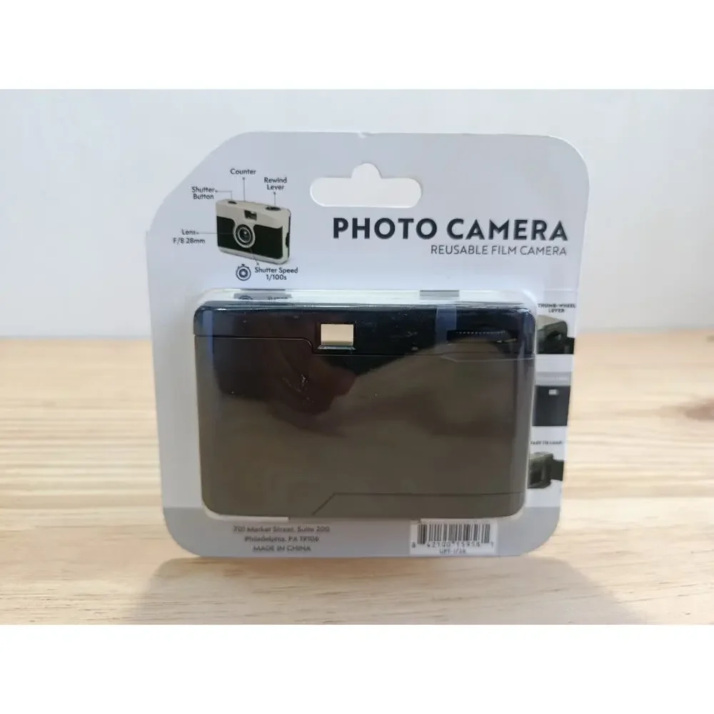 New 28mm Lens Focus Free Reusable Photo Film Camera Retro Vintage Style Sealed